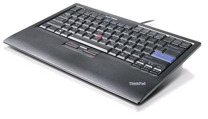 ThinkPad USB Keyboard with TrackPoint: Geniální sjednocení?