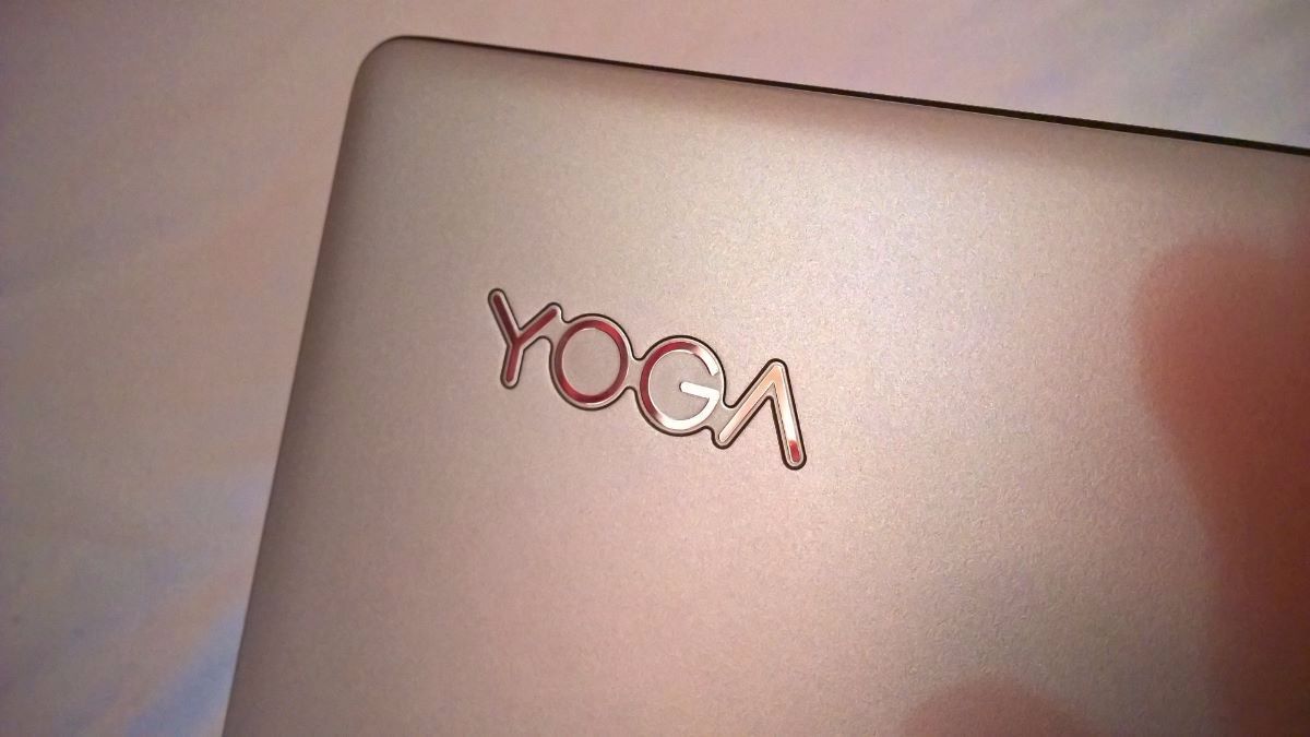 Yoga 900