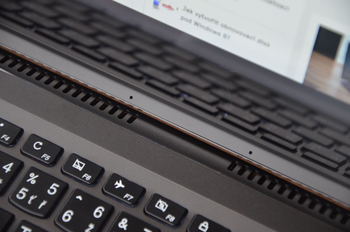 yoga710mic Lenovo Blog CZ