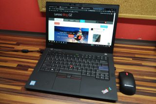 Lenovo ThinkPad 25 table view