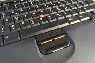 IBM ThinkPad A21e TrackPoint