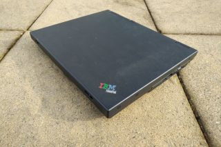 IBM ThinkPad A21e body 6