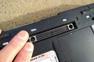 IBM ThinkPad A21e docking connector 1