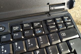 IBM ThinkPad A21e keyboard detail