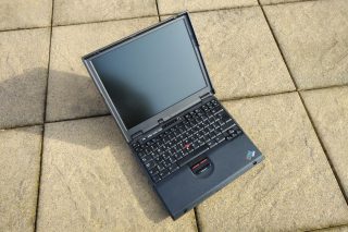 IBM ThinkPad A21e opened