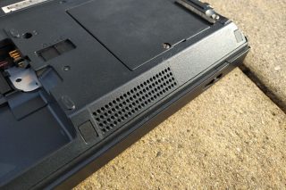 IBM ThinkPad A21e speaker hole