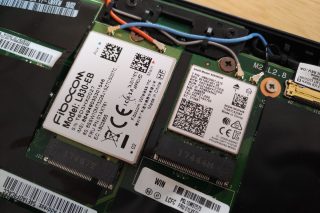 Detail wireless karet.