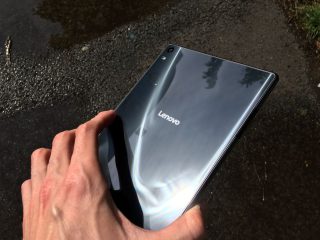 Lenovo Tab 4 8 Plus 33