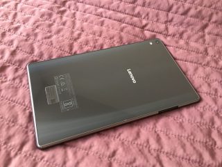 Lenovo Tab 4 8 Plus 6