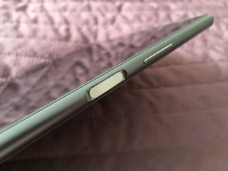 Lenovo Tab 4 8 Plus 9