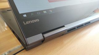 Panty umožňují nechat zařízení i v této poloze