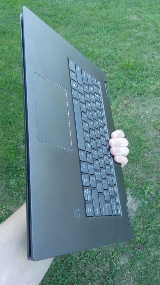 V režimu tablet se automaticky deaktivuje klávesnice