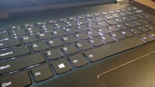 Podsvícená klávesnice Yoga 730 15