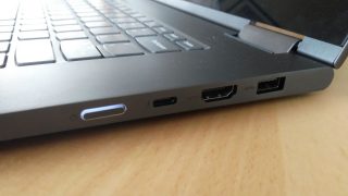 Vypínací tlačítko USB-C HDMI a USB 3.0 Yoga 730 15