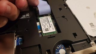 y540-17IRH ssd