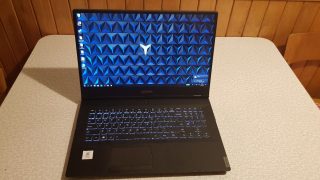 y540-17IRH - ono to žije