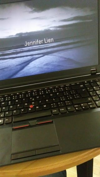 (Únor 2019) Po smrti grafické karty se stalo sledování filmů hlavní zábavou na tomto stroji.