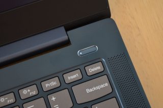 Indikátor zapínacího tlačítka.