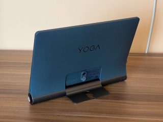 Yoga Smart Tab