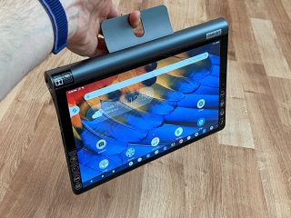 Lenovo-Yoga-Smart-Tab-foto-0011