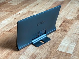 Lenovo-Yoga-Smart-Tab-foto-0016