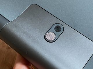 Lenovo-Yoga-Smart-Tab-foto-0017