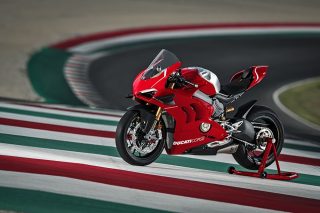 01 ducati panigale v4 r action uc69239 low large
