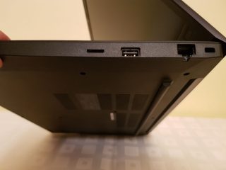 E595 - Konektory detail