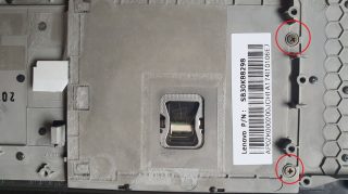 X240 TouchpadSwap PalmrestBackSide-1