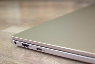 Lenovo Ideapad S540-24