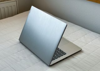 IdeaPad 3 14ADA05