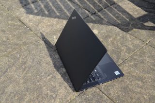 Lenovo ThinkPad X13 Gen 1.