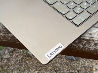 Lenovo Yoga Creator 7-15IMH05 foto 014