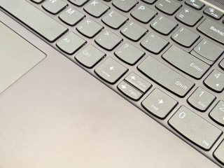 Lenovo Yoga Creator 7-15IMH05 foto 017