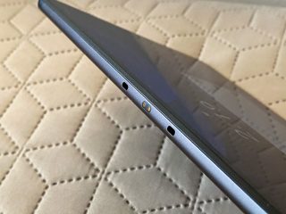 Lenovo Tab M10 HD foto 009