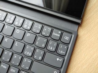 Lenovo-IdeaPad-Duet-3i-06