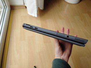 Lenovo-IdeaPad-Duet-3i-24