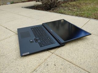 Lenovo-Legion-5-17ARH05H-8