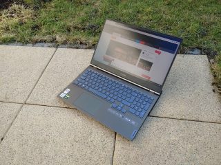 Pohled na Lenovo Legion Creator 7