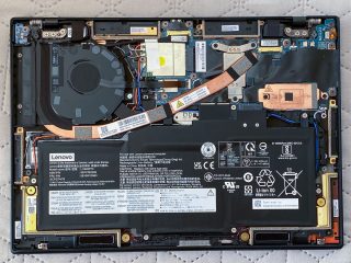 ThinkPad X1 Nano foto 01 uvnitr