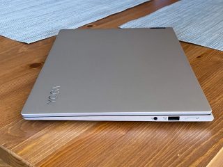 Lenovo Yoga Slim 7 Pro 14ACH5 foto-01