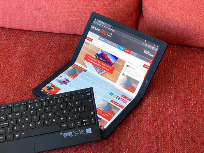 ThinkPad X1 Fold: ohebný displej v notebooku (první pohled)