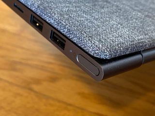 Yoga Slim 7 14 foto 06