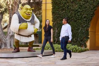 DreamworksLenovoS22678 shrek-1024x683-1