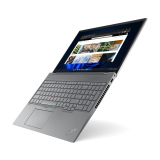 03 Thinkpad P16s i Gen 1 Hero Left Side