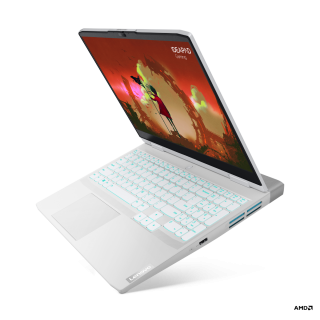 05 IdeaPad Gaming 3 Gen7 Right Profile