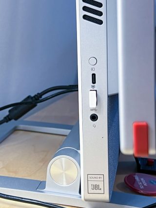 Lenovo Yoga AIO 7 27ACH6 foto 01