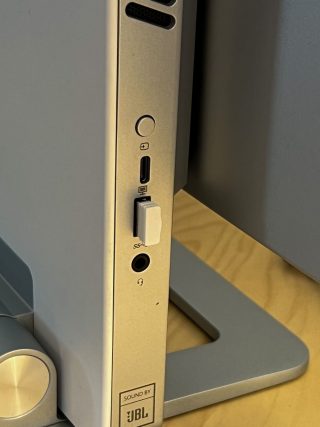 Lenovo Yoga AIO 7 27ACH recenze foto 06