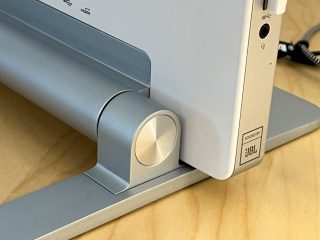 Lenovo Yoga AIO 7 27ACH recenze foto 07