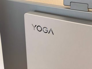 Lenovo Yoga AIO 7 27ACH recenze foto 09